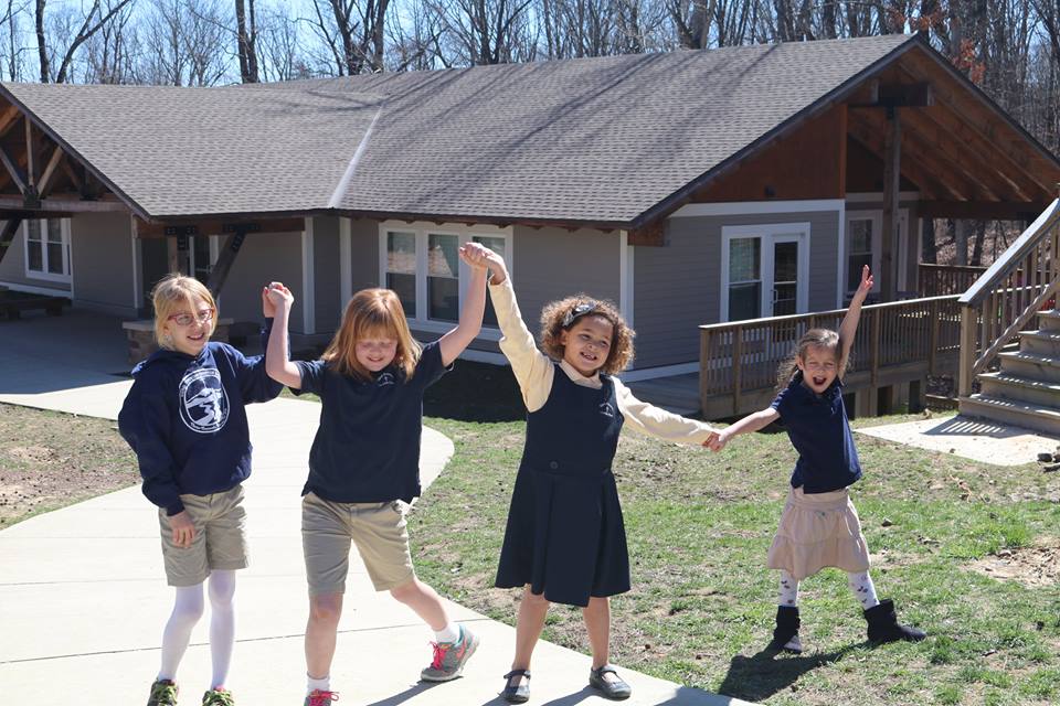 27067517_334609790373019_8159629712079750194_n